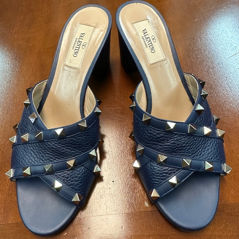 Valentino navy blue rockstud sandals